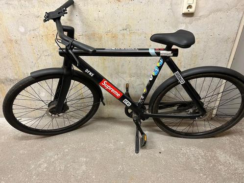 VanMoof S3 Dark (2022) – defect – met oplader, Fietsen en Brommers, Fietsen | Heren | Herenfietsen, Gebruikt, Overige merken, Ophalen
