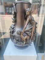 Bronzen Jugendstil ( ornamenten ) figuren vaas H35 x D20 cm, Antiek en Kunst, Ophalen of Verzenden