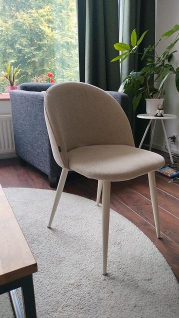 Grijze eettafelstoel (4x) beschikbaar voor biedingen