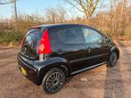 Peugeot 107 5-deurs Automaat | Airco | Navi | Bluetooth |, Auto's, Peugeot, Euro 5, Stof, Zwart, Particulier