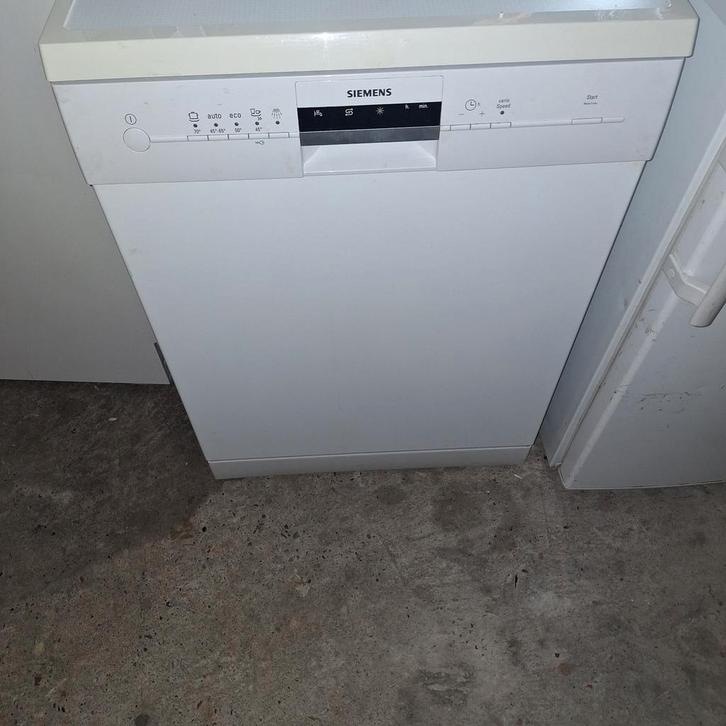 Siemens Vaatwasser - Goed Onderhouden (bezorging), Witgoed en Apparatuur, Vaatwasmachines, Gebruikt, Vrijstaand, Minder dan 85 cm