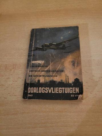 Boekje uit de oorlog oorlogsvliegtuigen beschikbaar voor biedingen