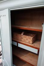 Demontabele kast/meidenkast, Ophalen