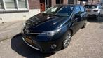 Toyota Auris 1.8 Hybrid 73KW 5D 2013 Grijs, Auto's, Toyota, 65 €/maand, Zwart, 4 cilinders, Blauw
