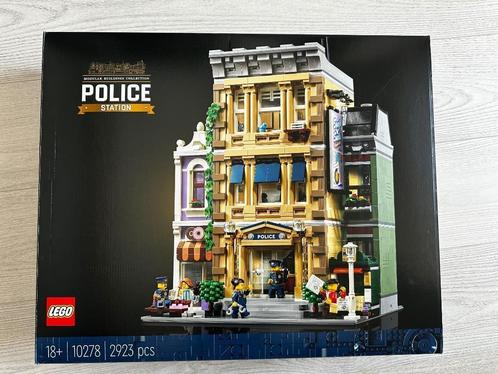 LEGO 10278 - Police Station Modular Building - Compleet, Kinderen en Baby's, Speelgoed | Duplo en Lego, Zo goed als nieuw, Lego