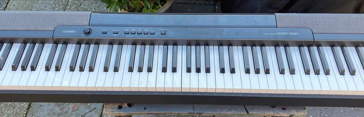 Casio CDP-100 Digitale Piano, Muziek en Instrumenten, Piano's, Gebruikt, Piano, Zwart, Digitaal, Ophalen of Verzenden