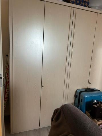 Kledingkast - 1 jaar oud