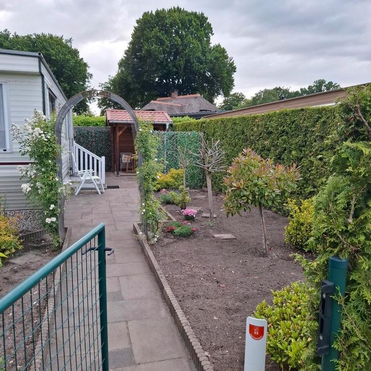stacaravan met vaste plek, Tickets en Kaartjes, Recreatie | Pretparken en Attractieparken, Eén persoon