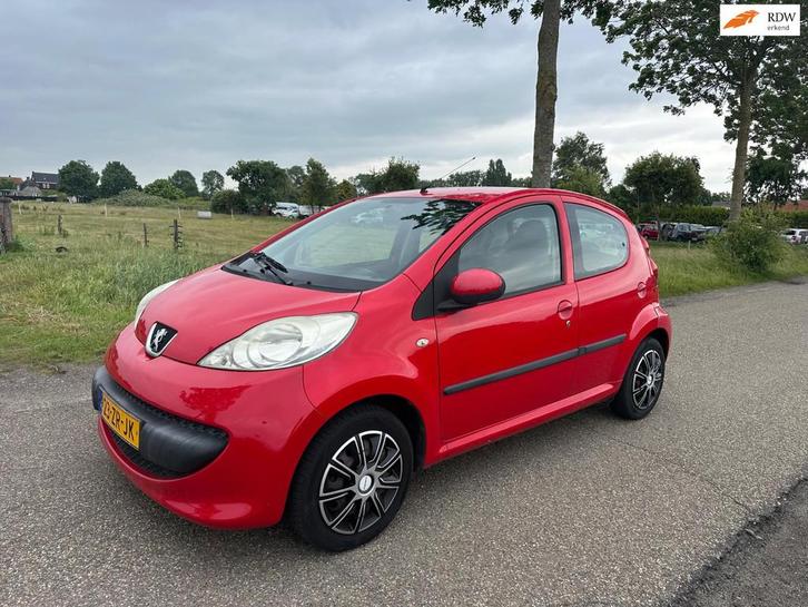 Peugeot 107 1.0-12V XS 5-Deurs, Nieuwe Apk, Auto's, Peugeot, Bedrijf, Te koop, ABS, Airbags, Centrale vergrendeling, Elektrische ramen