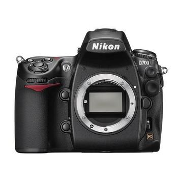 Nikon D700 + 2 accu's + CF kaart beschikbaar voor biedingen