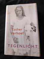 Tegenlicht - Esther Verhoef Roman, Ophalen of Verzenden, Gelezen, Esther Verhoef, Nederland