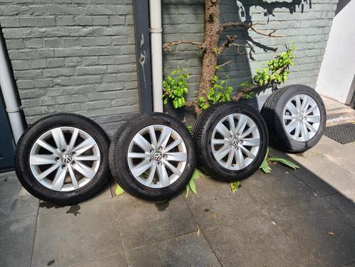 Passat B7 4x banden (zomer) + LM-velgen 215-55-R16, Auto-onderdelen, Banden en Velgen, Banden en Velgen, Zomerbanden, 16 inch