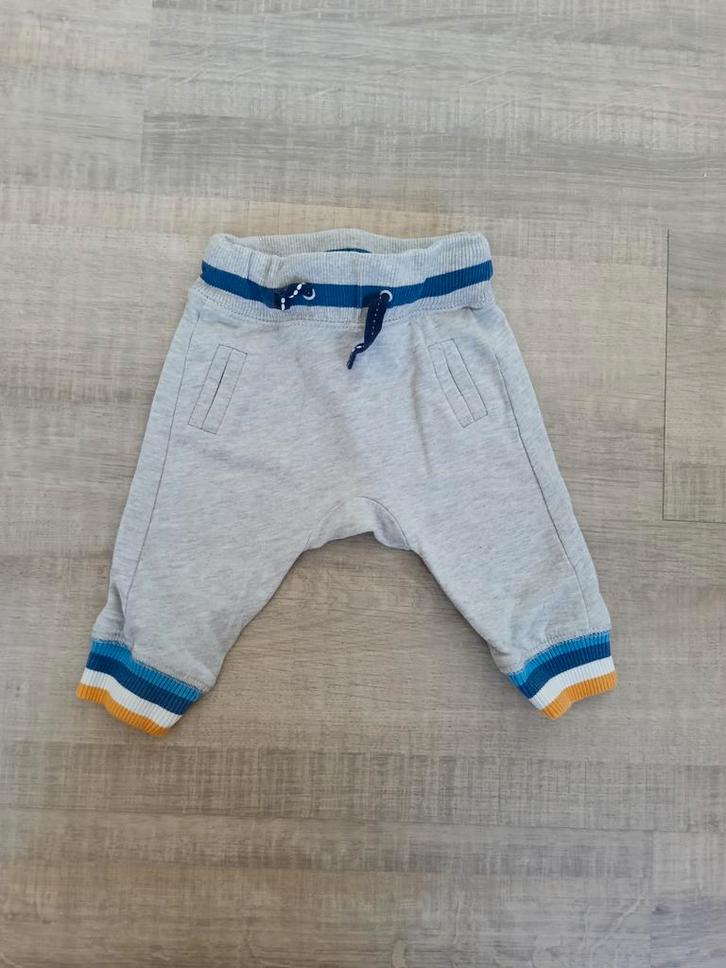 Mexx Broekje Maat 62, Kinderen en Baby's, Babykleding | Maat 62, Zo goed als nieuw, Jongetje, Broekje, Ophalen of Verzenden