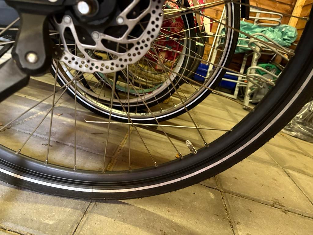 Vogue Infinity Elektrische Fiets - Zo goed als nieuw!, Zo goed als nieuw, 51 tot 55 cm, 50 km per accu of meer, Ophalen