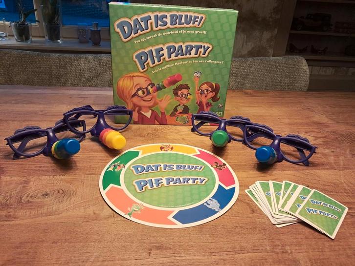 Dat is Bluf!, Hobby en Vrije tijd, Gezelschapsspellen | Bordspellen, Zo goed als nieuw, Ophalen