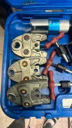 Perstang uponor set in 120 stuks  koppelingen, Doe-het-zelf en Verbouw, Gereedschap | Handgereedschap, Ophalen of Verzenden, Zo goed als nieuw