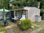 Recreatiechalet met staanplaats op sfeervol recreatiepark, Huizen en Kamers, Recreatiewoningen te koop