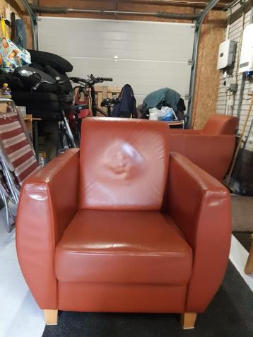 Terracotta leren fauteuils 2 stuks in prima staat. beschikbaar voor biedingen