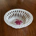 Gevlochten porselein schaaltje, Ophalen of Verzenden