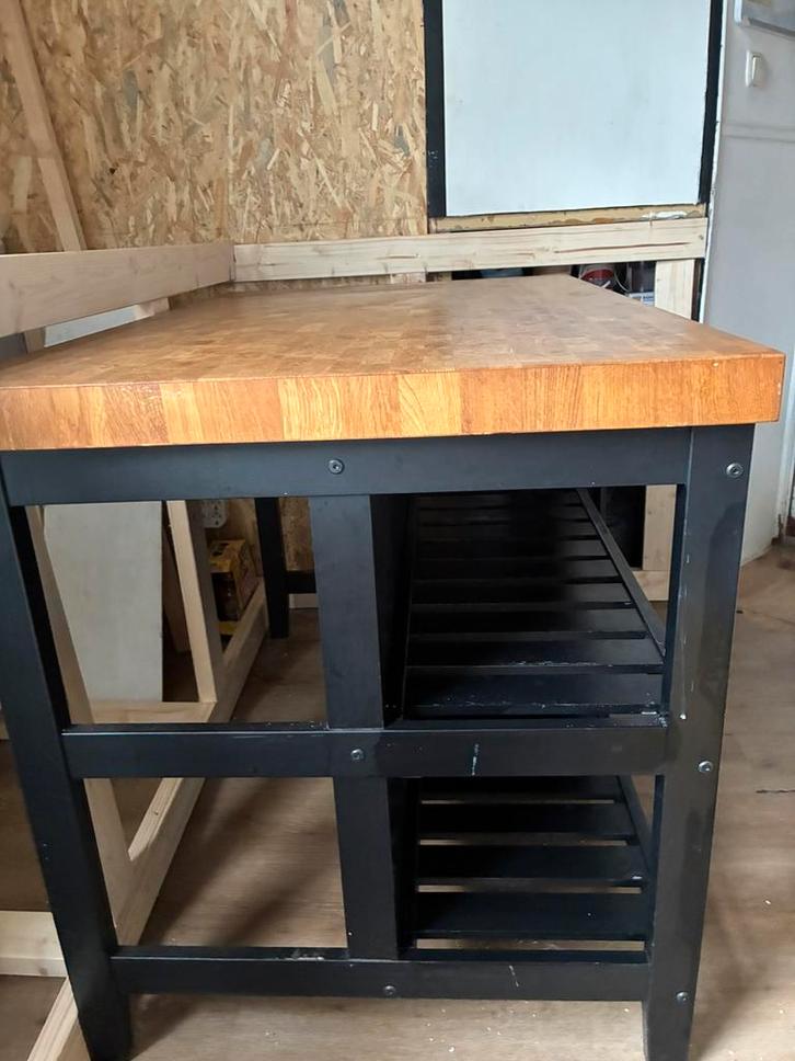 Ikea Vadholma Keukeneiland, Huis en Inrichting, Keuken | Keukenelementen, Zo goed als nieuw, Ophalen of Verzenden