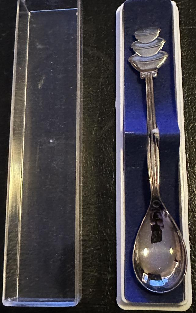 Tupperware Theelepel in de OVP COLLECTIBLE, Antiek en Kunst, Antiek | Bestek, Ophalen