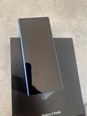 ZFold6 256gb navy met hoesjes beschikbaar voor biedingen