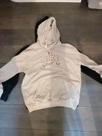 2 Hoodies - Maat S, H&M/Nike, Ophalen of Verzenden, Zo goed als nieuw, Maat 36 (S)
