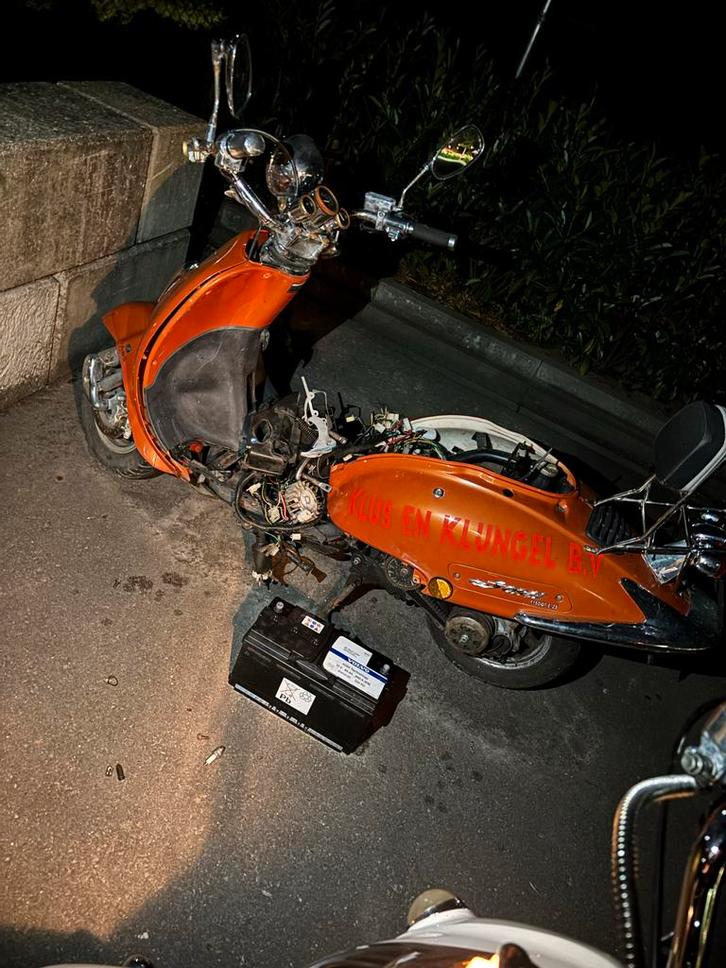 Scooter - Loop of Sloop - Opknapper, Fietsen en Brommers, Brommeronderdelen | Scooters, Gebruikt, Overige merken, Overige typen