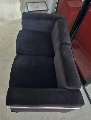 Corbusier van Cassina bank beschikbaar voor biedingen