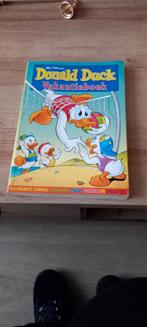 Donald Duck Vakantieboek - Zonnige Verhalen!, Boeken, Eén stripboek, Ophalen, Gelezen, Walt Disney