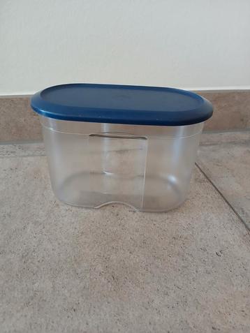 Tupperware beschuitbus, beschuittrommel, crackers doos beschikbaar voor biedingen