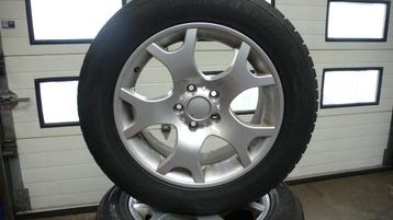set winterbanden op l.m. velg Land Rover Discovery 255/55-18 beschikbaar voor biedingen