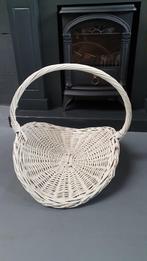Retro rotan rieten mand, krantenbak, wit. S22, Tweedehands verkoop, Tweedehands verkoop, Gebruikt, Ophalen of Verzenden