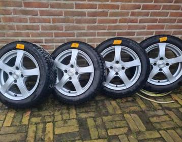 MOET WEG Dezent Velgen met Pirelli Winterbanden - Nieuw! beschikbaar voor biedingen