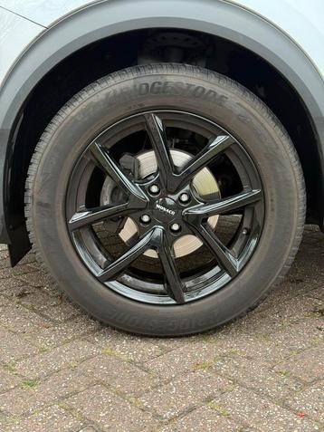 17 inch Winterset (winterbanden - velgen) Peugeot 2008 beschikbaar voor biedingen