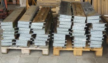 Palletranden 120x80x20cm, 6 scharnieren beschikbaar voor biedingen