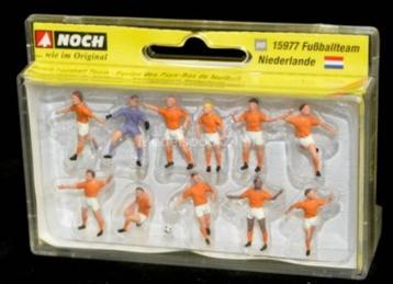 Noch H0 15977 -Voetbal elftal Nederland in ovp beschikbaar voor biedingen