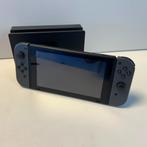 Nintendo Switch 32GB Grijs | 2019 model | In nette staat, Spelcomputers en Games, Spelcomputers | Nintendo Switch, Nintendo, Zo goed als nieuw