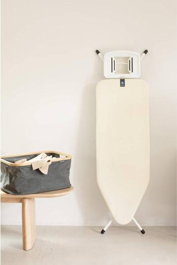 Brabantia Strijkplank Ironing Board C 124 x 45 cm beschikbaar voor biedingen