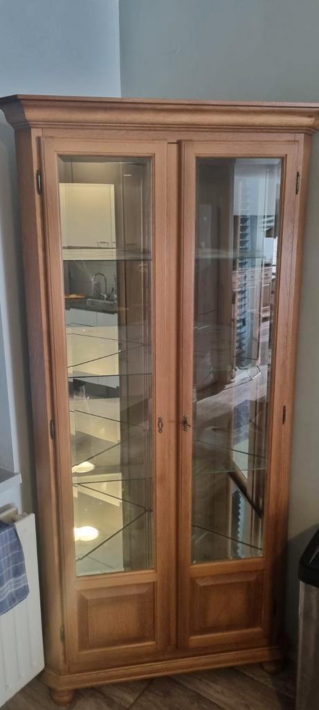 Vitrine hoekkast, Huis en Inrichting, Kasten | Vitrinekasten, Zo goed als nieuw, 200 cm of meer, 50 tot 100 cm, 25 tot 50 cm, Ophalen