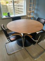 Tijdloze vintage ronden eettafel met Segis design stoelen, Ophalen, 200 cm of meer, 50 tot 100 cm, Zo goed als nieuw