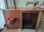 SINGER Trapnaaimachine in kast, Antiek en Kunst, Antiek | Naaimachines, Ophalen
