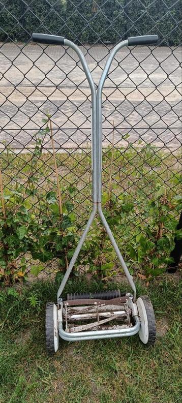 Handgrasmaaier - Kooimesmaaier beschikbaar voor biedingen