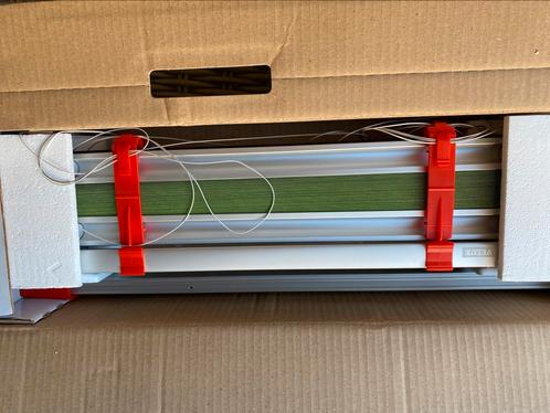 Nieuw VELUX verduisterend plissegordijn groen FHC CK04, Huis en Inrichting, Stoffering | Gordijnen en Lamellen, Nieuw, Minder dan 100 cm