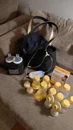 Medela freestyle pump set with bag,bottles,bags and bra., Ophalen of Verzenden, Zo goed als nieuw