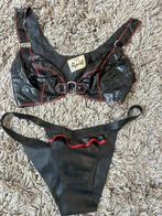 Latex BH en string Maat L, Kleding | Dames, Verzenden, Zo goed als nieuw
