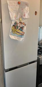 Sharp koelkast, Witgoed en Apparatuur, Koelkasten en IJskasten, Ophalen, 200 liter of meer, Met aparte vriezer, 160 cm of meer