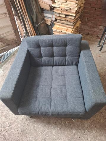 Stoel ikea  beschikbaar voor biedingen