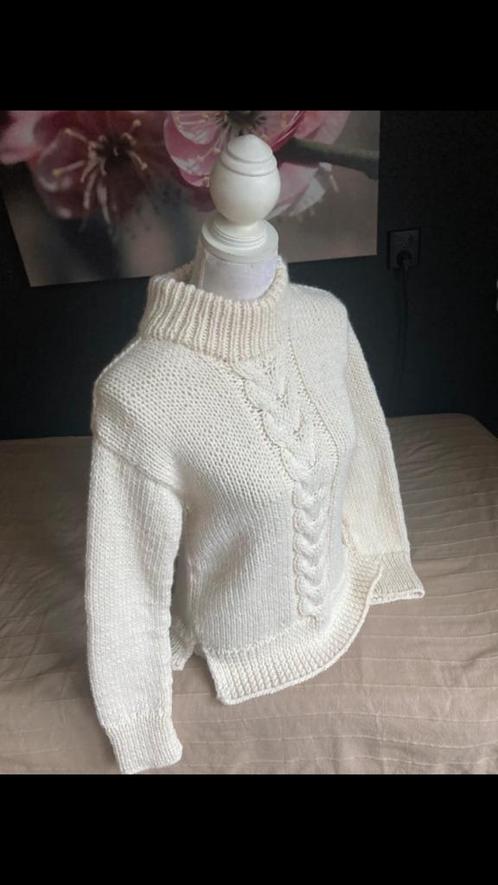 zelfgebreide damestrui ecru/wit, Kleding | Dames, Truien en Vesten, Zo goed als nieuw, Maat 38/40 (M), Wit, Verzenden