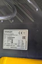 Compressor  Stanley, Doe-het-zelf en Verbouw, Compressors, Ophalen, 10 bar of meer, Zo goed als nieuw, Minder dan 200 liter/min